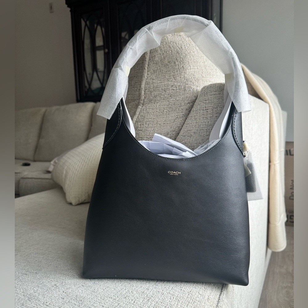 COACH Brooklyn Shoulder Bag 28 - BLACK NWT